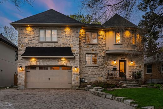 Detached House in Toronto, Ontario