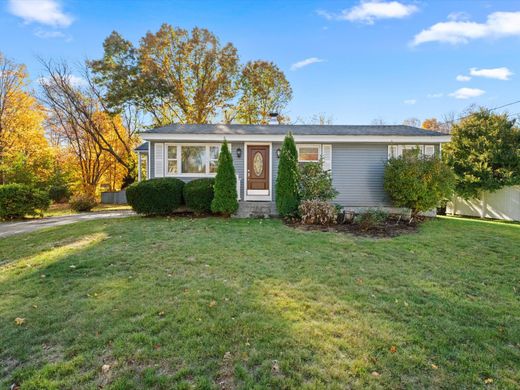 Einfamilienhaus in Westborough, Worcester County