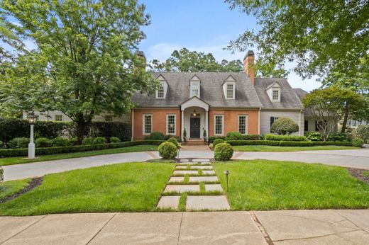 Luxury home for sale in Greenville
