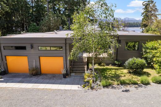 Semidetached House for sale in Ladysmith