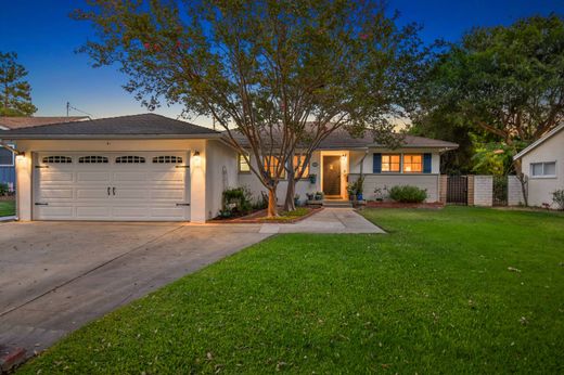 Einfamilienhaus in Riverside, Riverside County