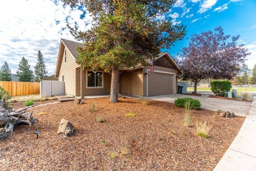 Luxe woning in La Pine, Deschutes County