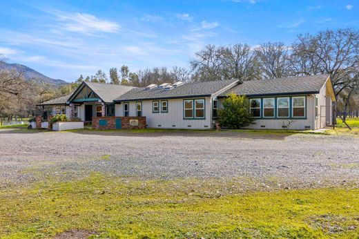 Casa en Kelseyville, Lake County
