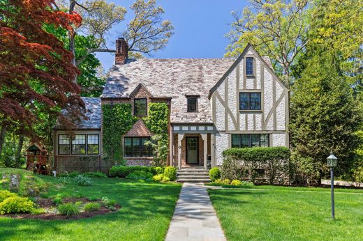 Detached House in Rye, Westchester County