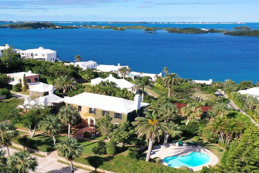 Detached House in Warwick Camp, Warwick Parish