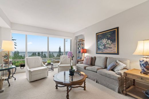 ﺷﻘﺔ ﻓﻲ West Vancouver, Metro Vancouver Regional District