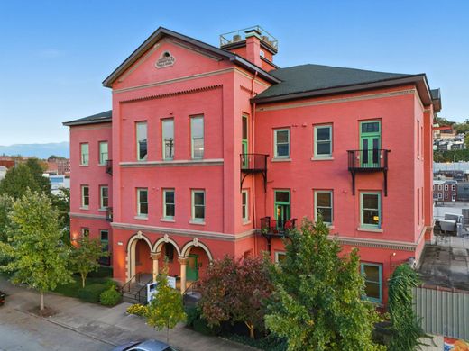 Apartament w Pittsburgh, Allegheny County