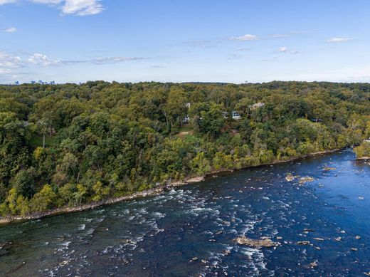 Detached House in McLean, Fairfax County
