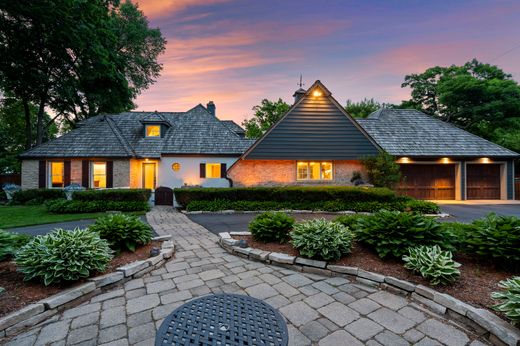 Luxury home in Edina, Hennepin County