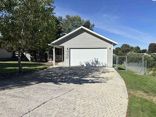 Casa Unifamiliare a Kennewick, Benton County