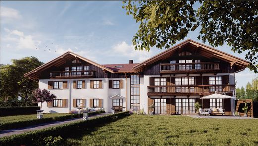 Apartment / Etagenwohnung in Bad Wiessee, Upper Bavaria