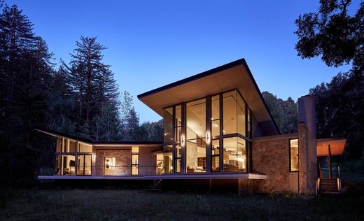 Detached House in Carmel Valley, Monterey County