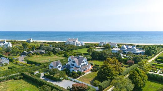 Detached House in Southampton, Suffolk County