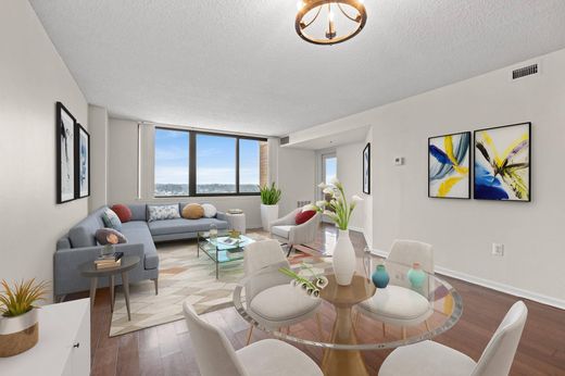 Apartment in Rockville, Montgomery County