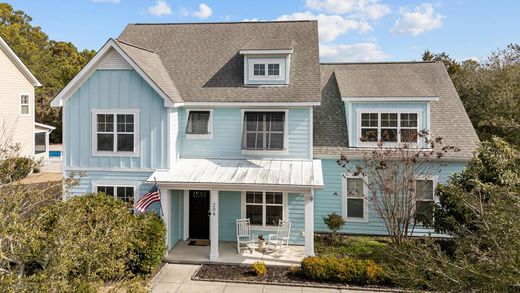 Luxury home in Hampstead, Pender County