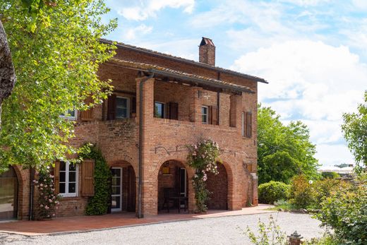 Detached House in Montepulciano, Province of Siena