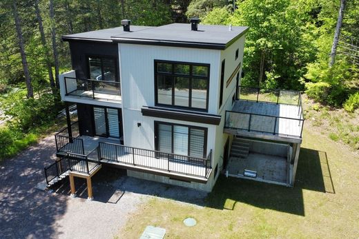 Частный Дом, Saint-Jovite, Laurentides