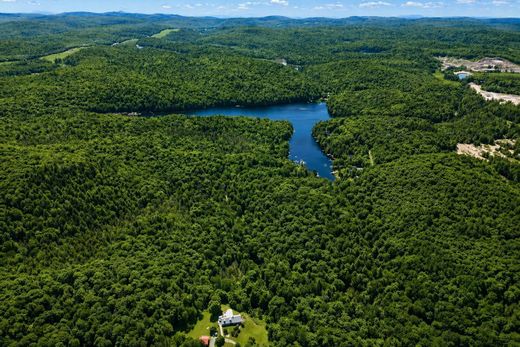 Detached House in Wentworth-Nord, Laurentides