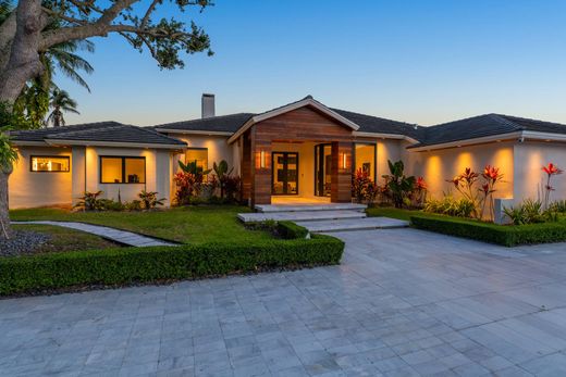 Luxury home in Miami Springs, Miami-Dade