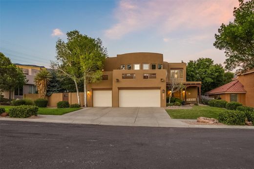 Albuquerque, Bernalillo Countyの一戸建て住宅