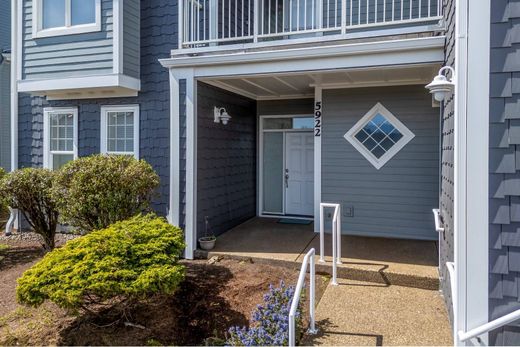 Apartment / Etagenwohnung in South Beach, Lincoln County