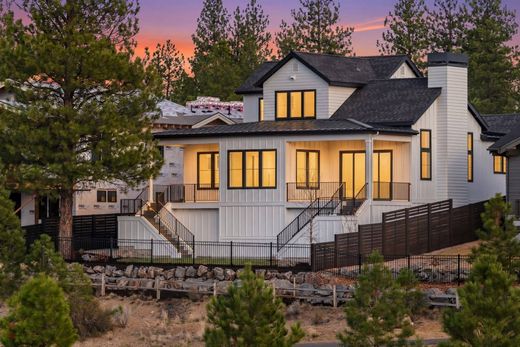 Luxury home in Bend, Deschutes County
