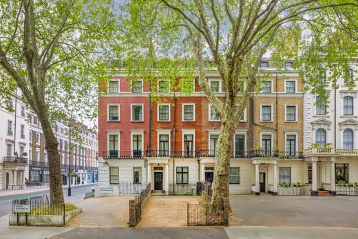 Semidetached House in London, Greater London