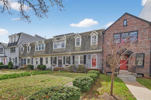 Luxury home in Washington, Washington County