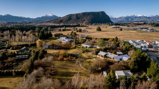 Arsa Wanaka, Queenstown-Lakes District