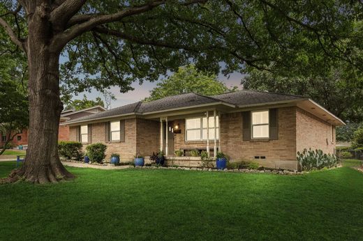 Dom jednorodzinny w Dallas, Dallas County