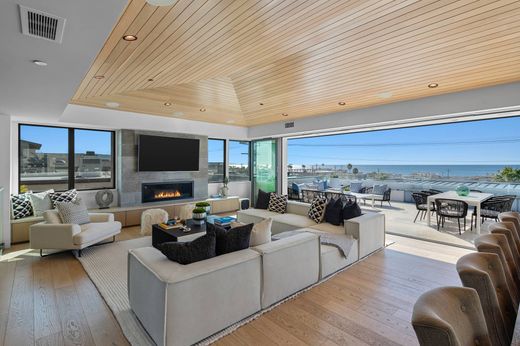 Townhouse in Hermosa Beach, Los Angeles County