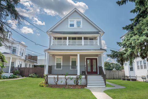 Apartment in Summit, Union County