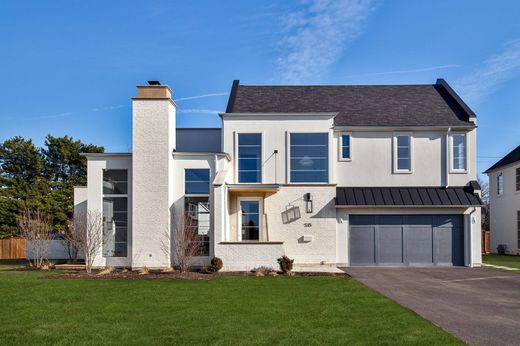 Detached House in Hinsdale, DuPage County