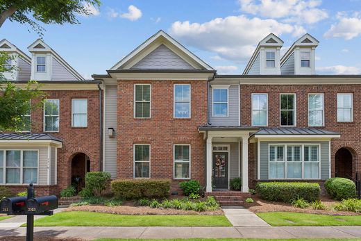 Townhouse in Canton, Cherokee County