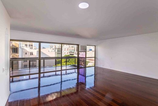 Apartment / Etagenwohnung in Rio de Janeiro