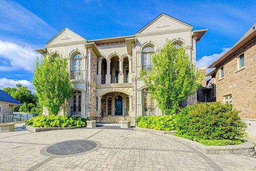 Detached House in Vaughan, Ontario