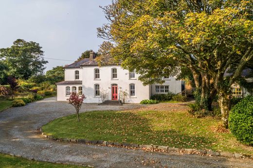 Detached House in Schull, Cork