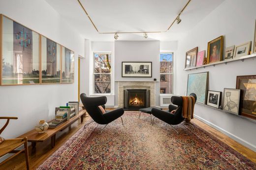 Luxury home in New York