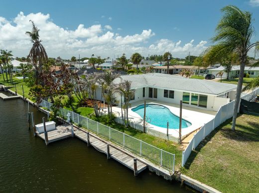 Detached House in Satellite Beach, Brevard County