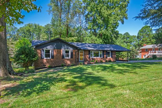 Dom jednorodzinny w Raleigh, Wake County