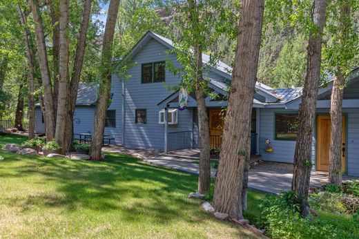 Einfamilienhaus in Placerville, San Miguel County