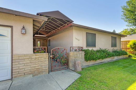 Vrijstaand huis in Woodland, Yolo County