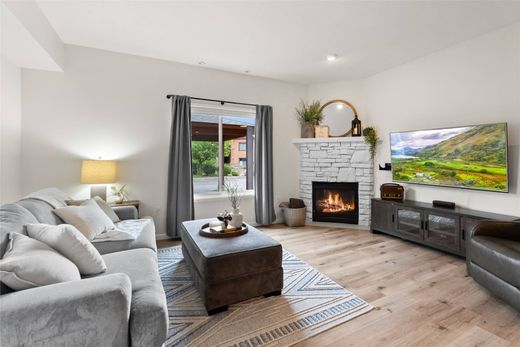 Apartment in Whitefish, Flathead County