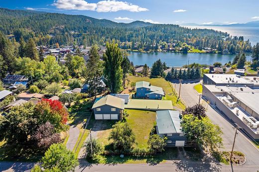 Detached House in Bigfork, Flathead County