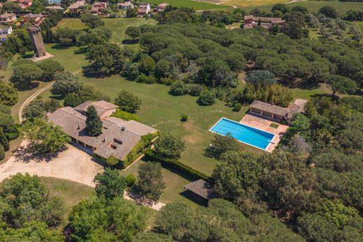 Detached House in Mont-ras, Province of Girona