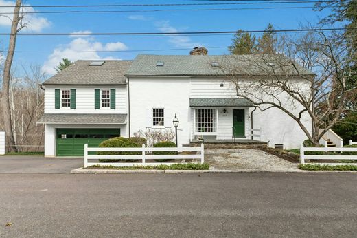 Luxury home in Doylestown, Bucks County