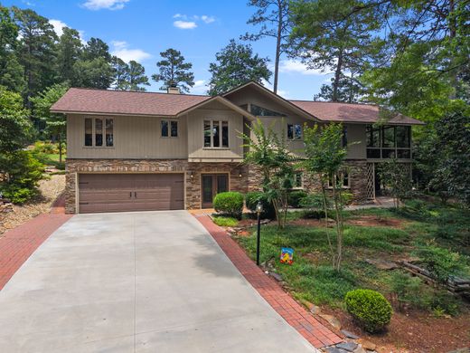 Luxury home for sale in Salem