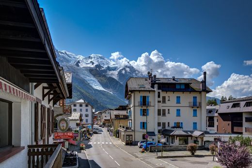 Yarɪ müstakil ev Chamonix-Mont-Blanc, Haute-Savoie