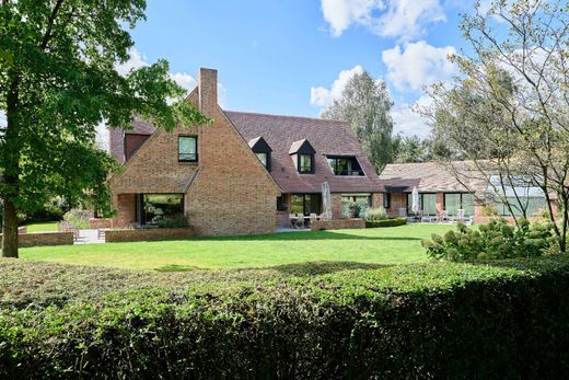 Einfamilienhaus in Bondues, Nord