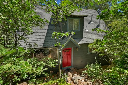 Casa Unifamiliare a Lake Arrowhead, San Bernardino County